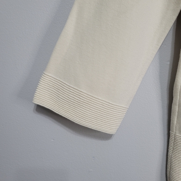 Talbots Petites Women's Ribbed Edge Knit Top Size Sp Cream Flawed - Picture 11 of 12